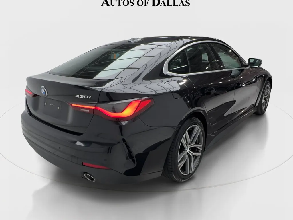 BMW 4 Series photo 8