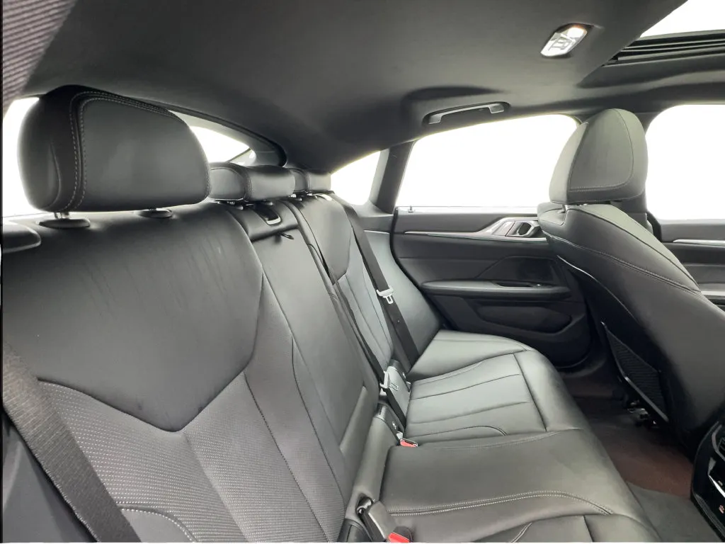 BMW 4 Series photo 30