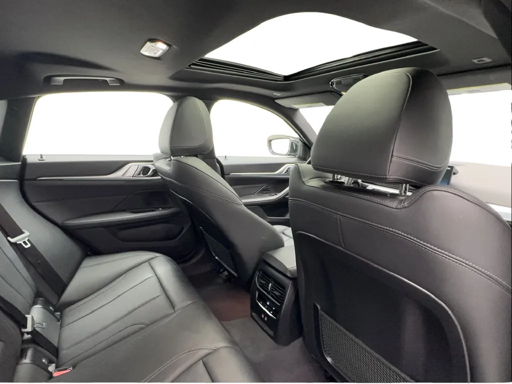 BMW 4 Series photo 29