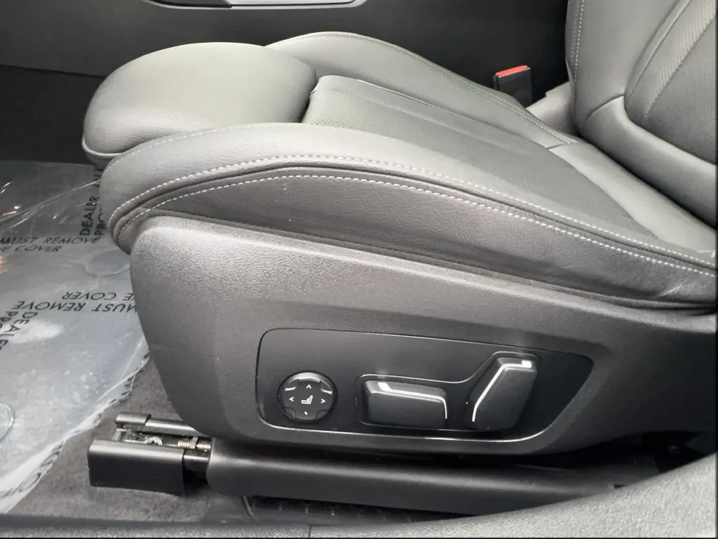 BMW 4 Series photo 23