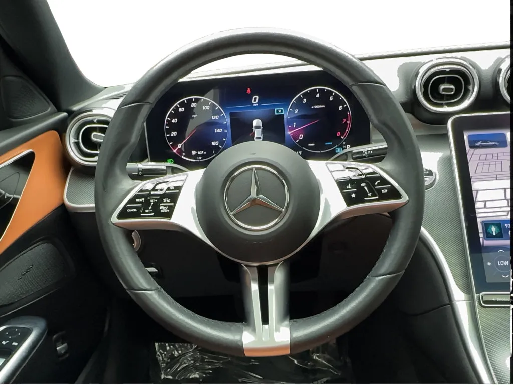 Mercedes-Benz C-Class photo 37