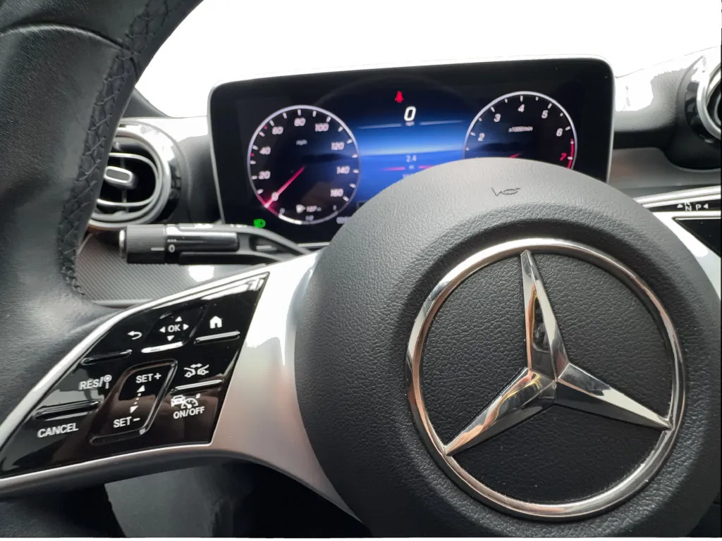 Mercedes-Benz C-Class photo 43
