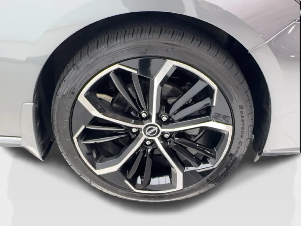 Nissan Altima photo 16