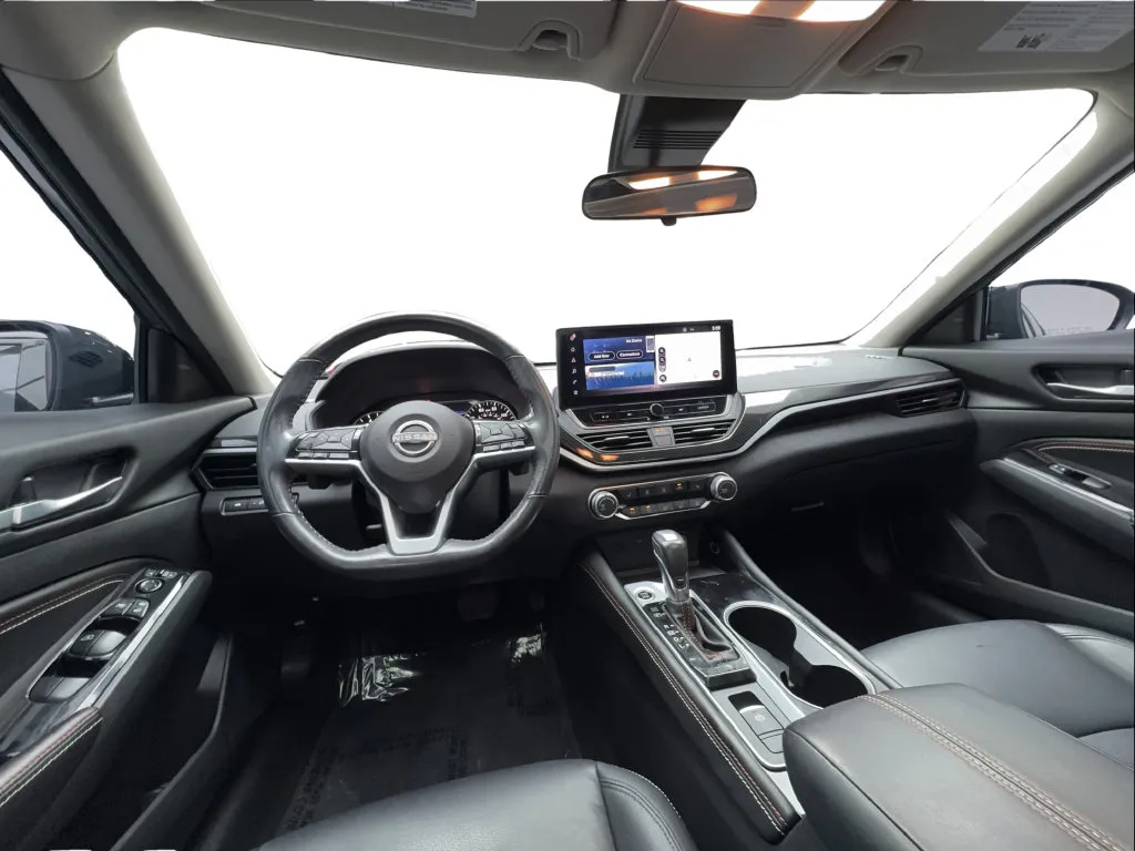 Nissan Altima photo 35