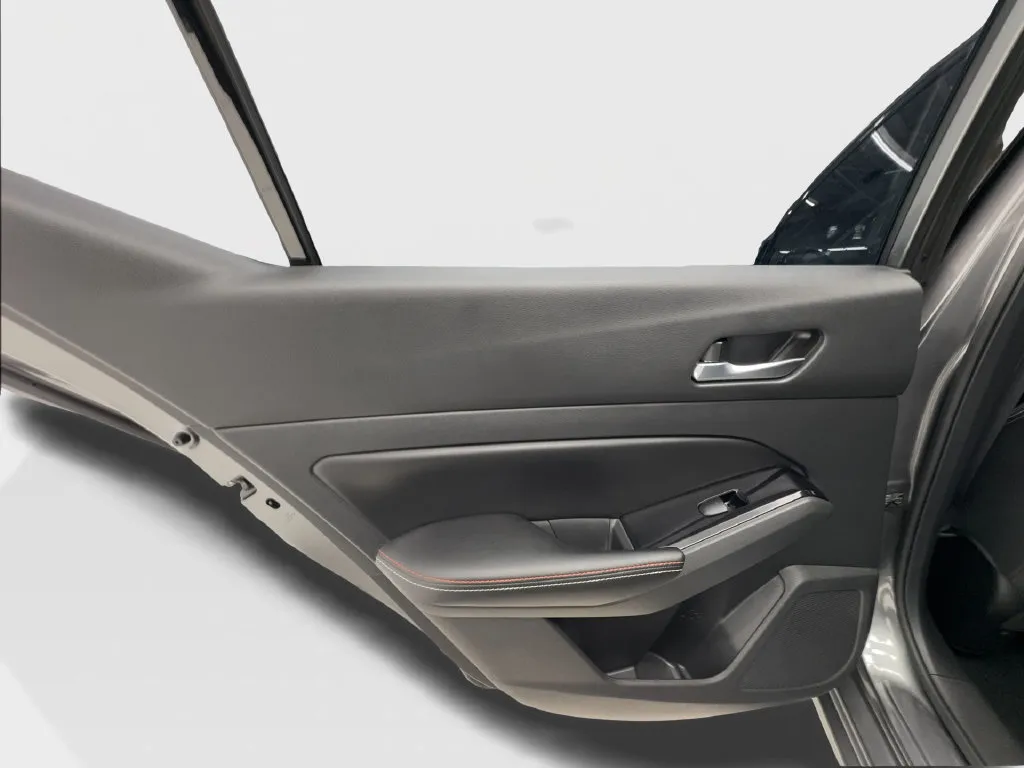 Nissan Altima photo 27