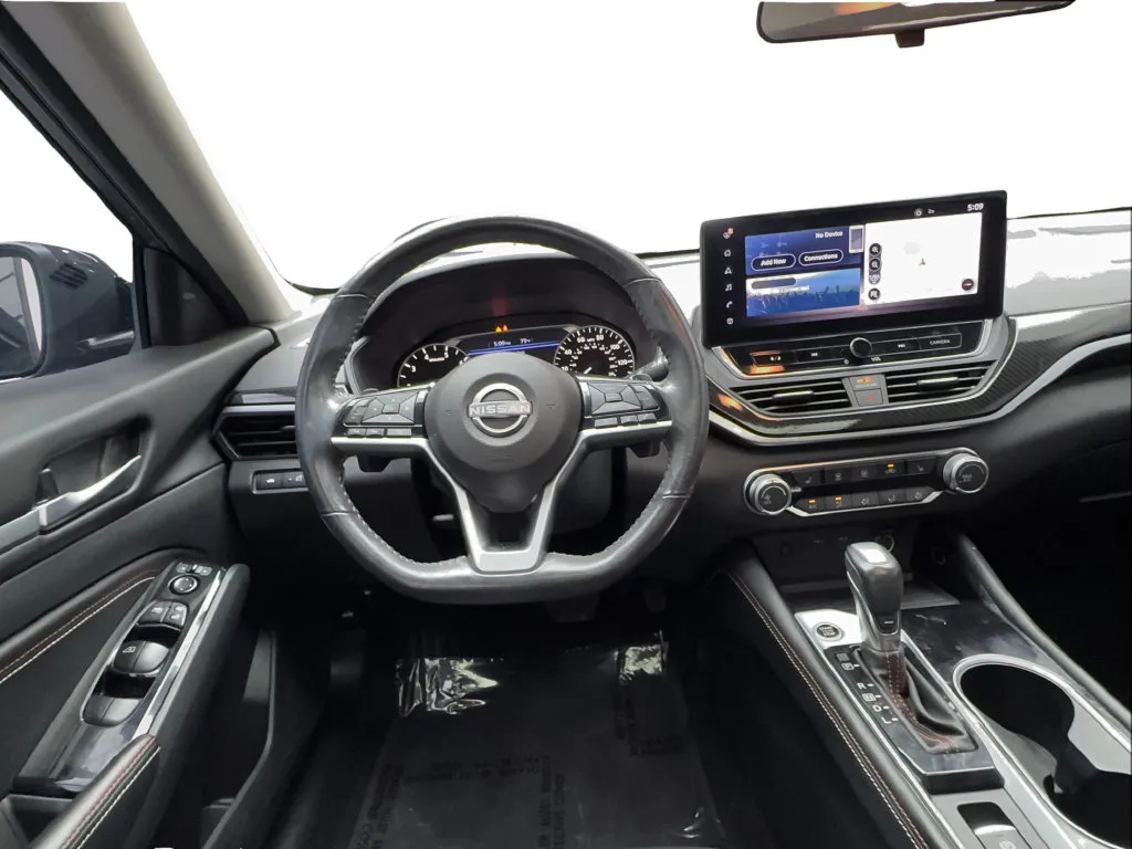Nissan Altima photo 36