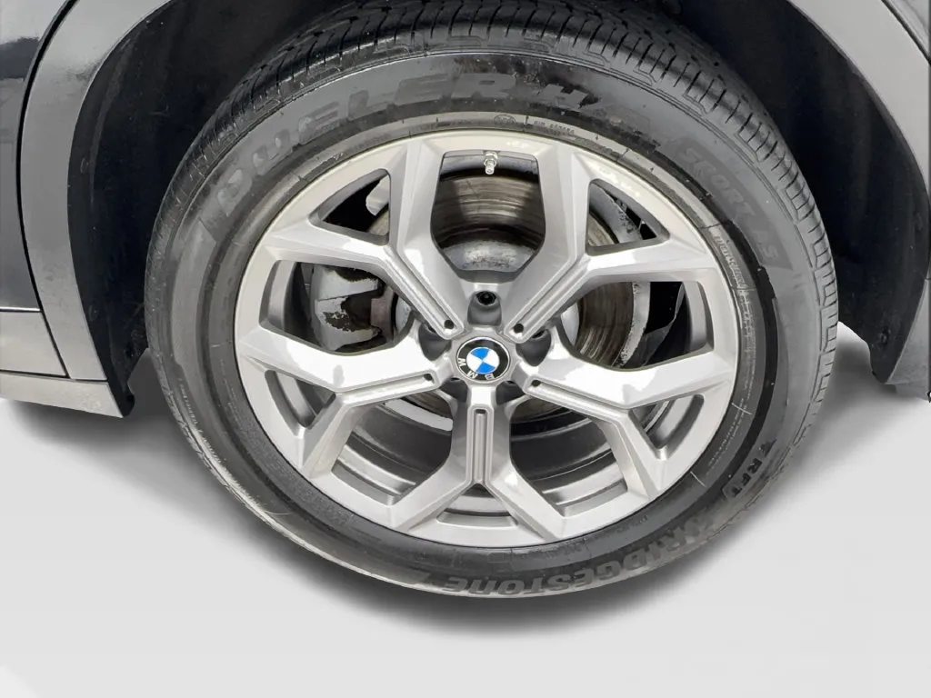 BMW X3 photo 14