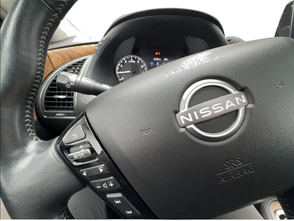 Nissan Armada photo 46