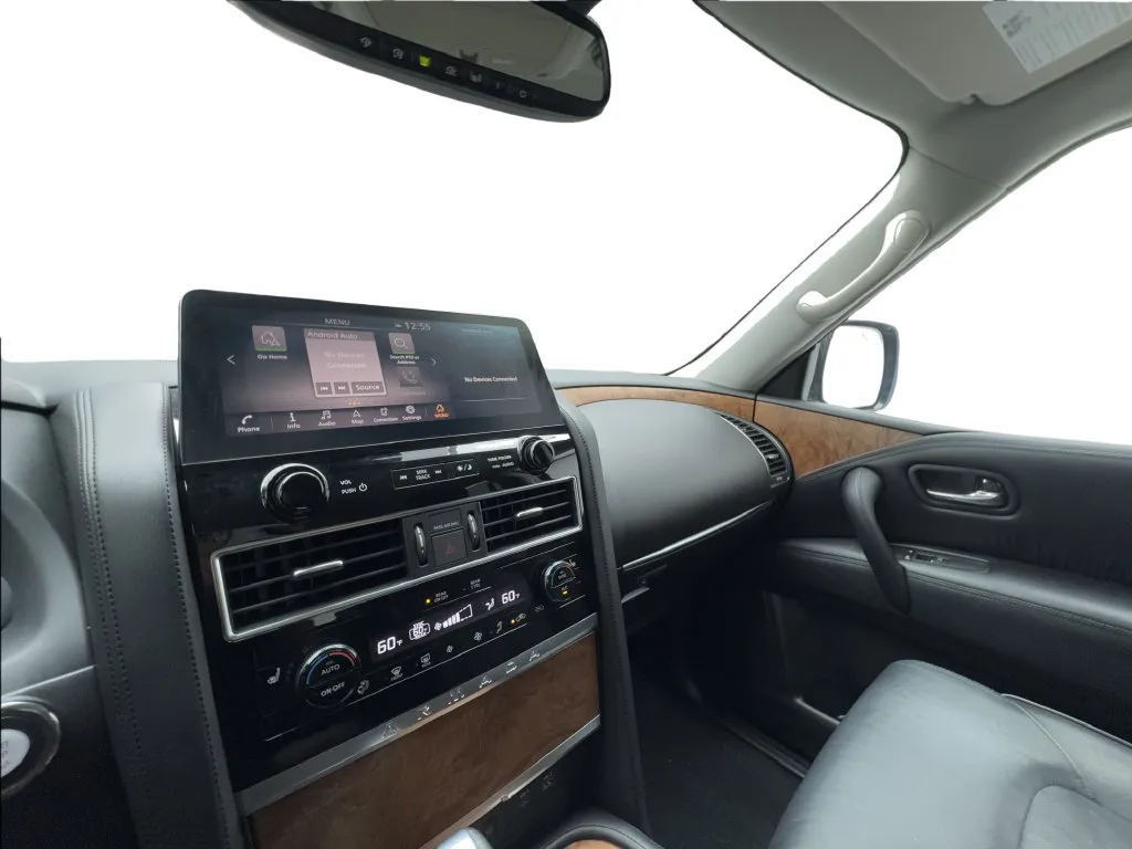 Nissan Armada photo 47