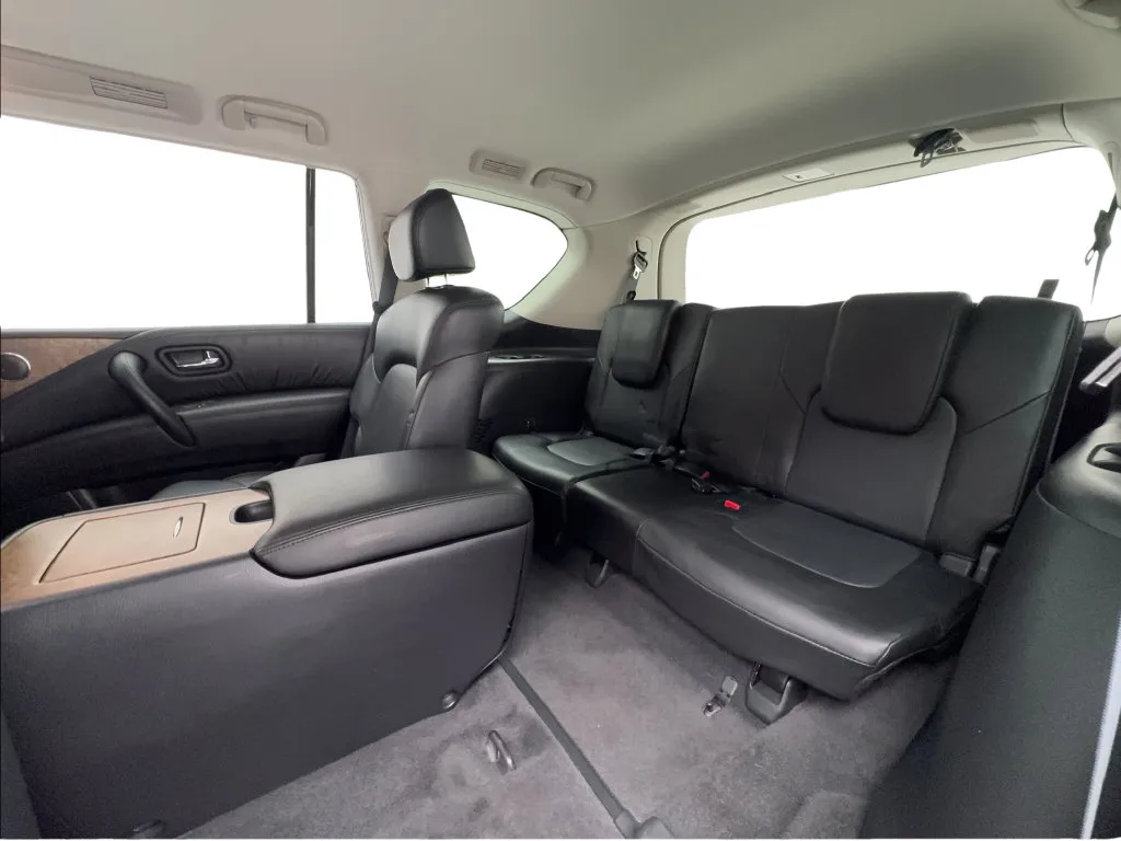 Nissan Armada photo 26