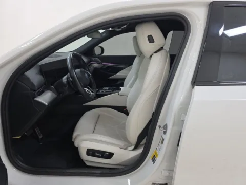 More photos of 2024 BMW i5 eDrive40 at Autos of Dallas - Plano, TX