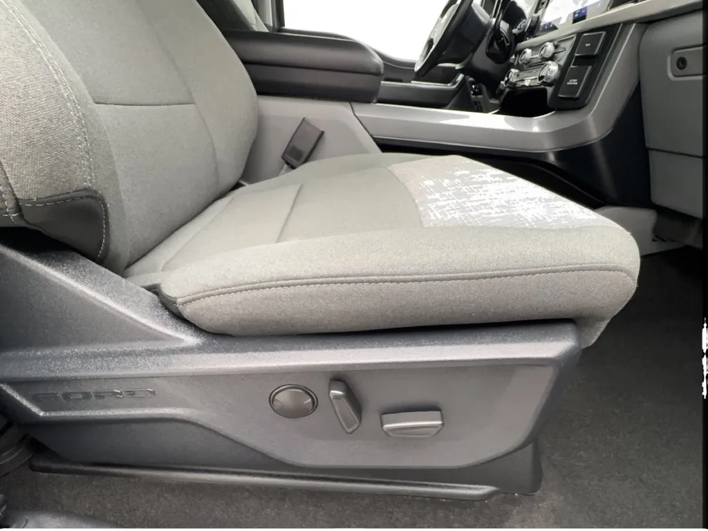 Ford F-150 photo 35