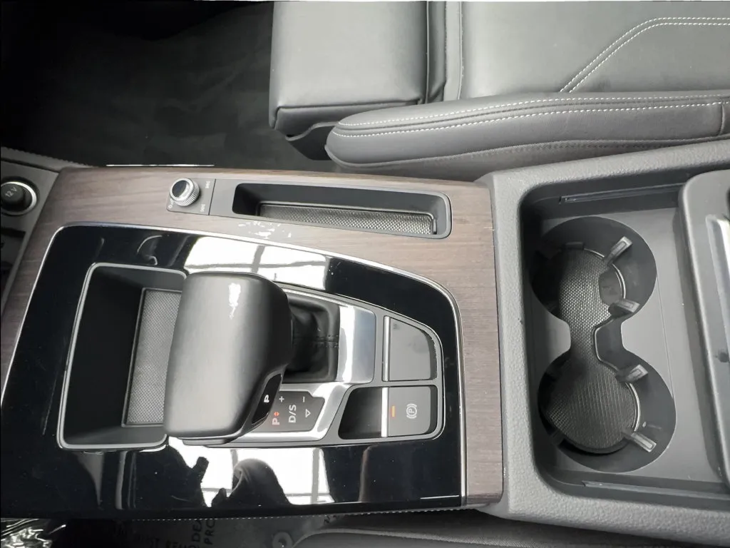 Audi Q5 photo 46