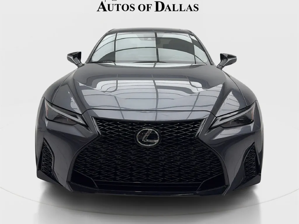 Lexus IS photo 4