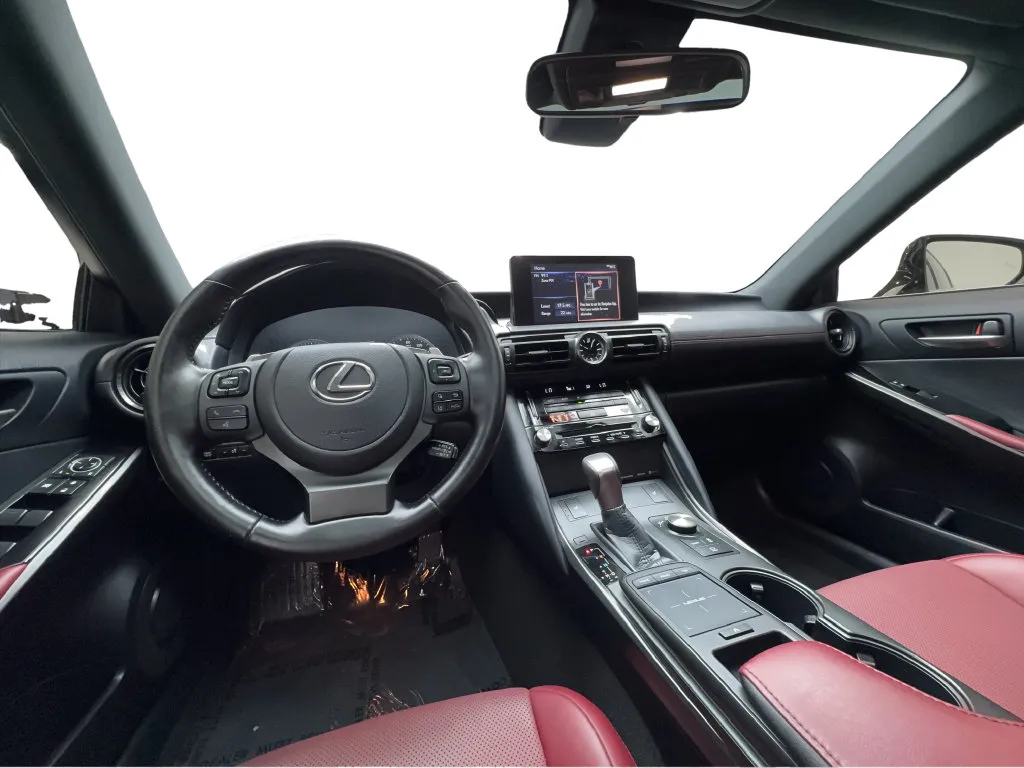 Lexus IS photo 37
