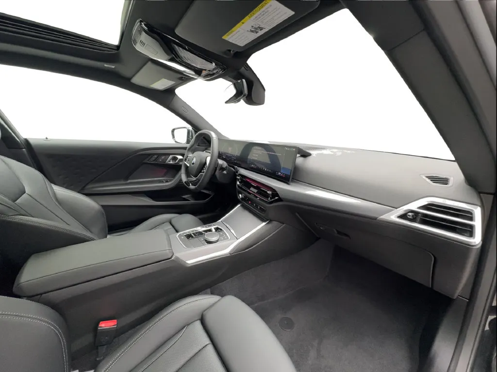 BMW 2 Series photo 29