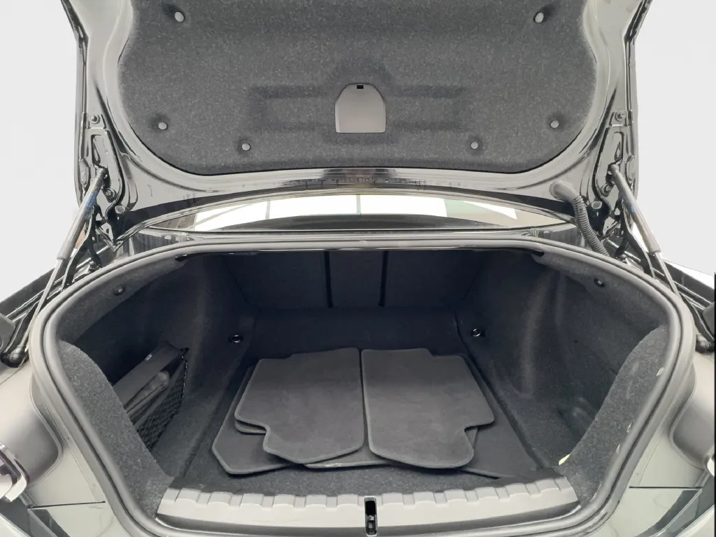 BMW 2 Series photo 19