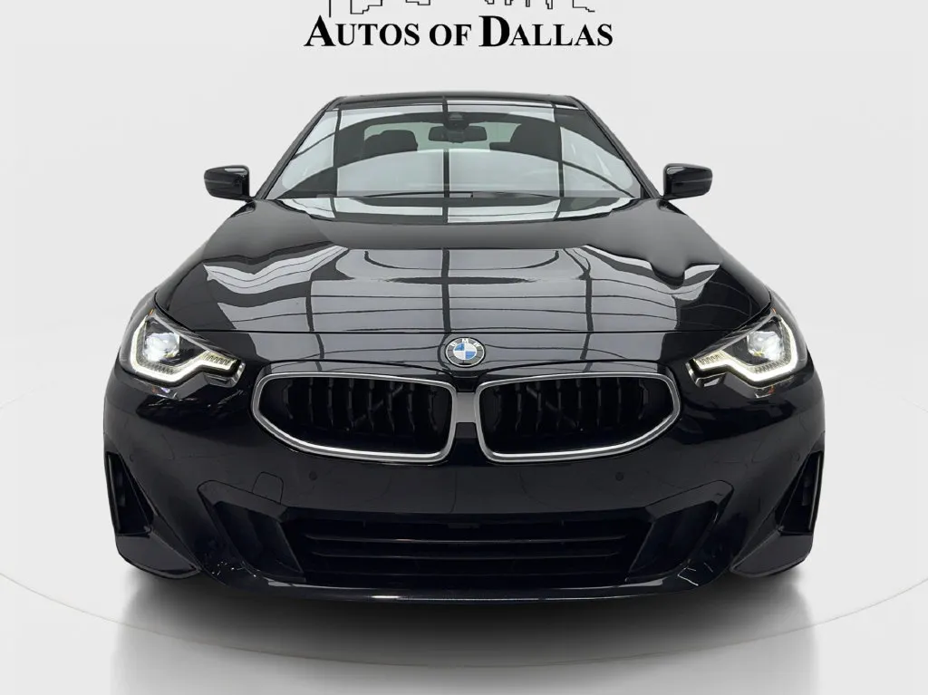 BMW 2 Series photo 4