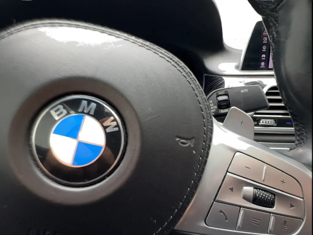 BMW 7 Series photo 44