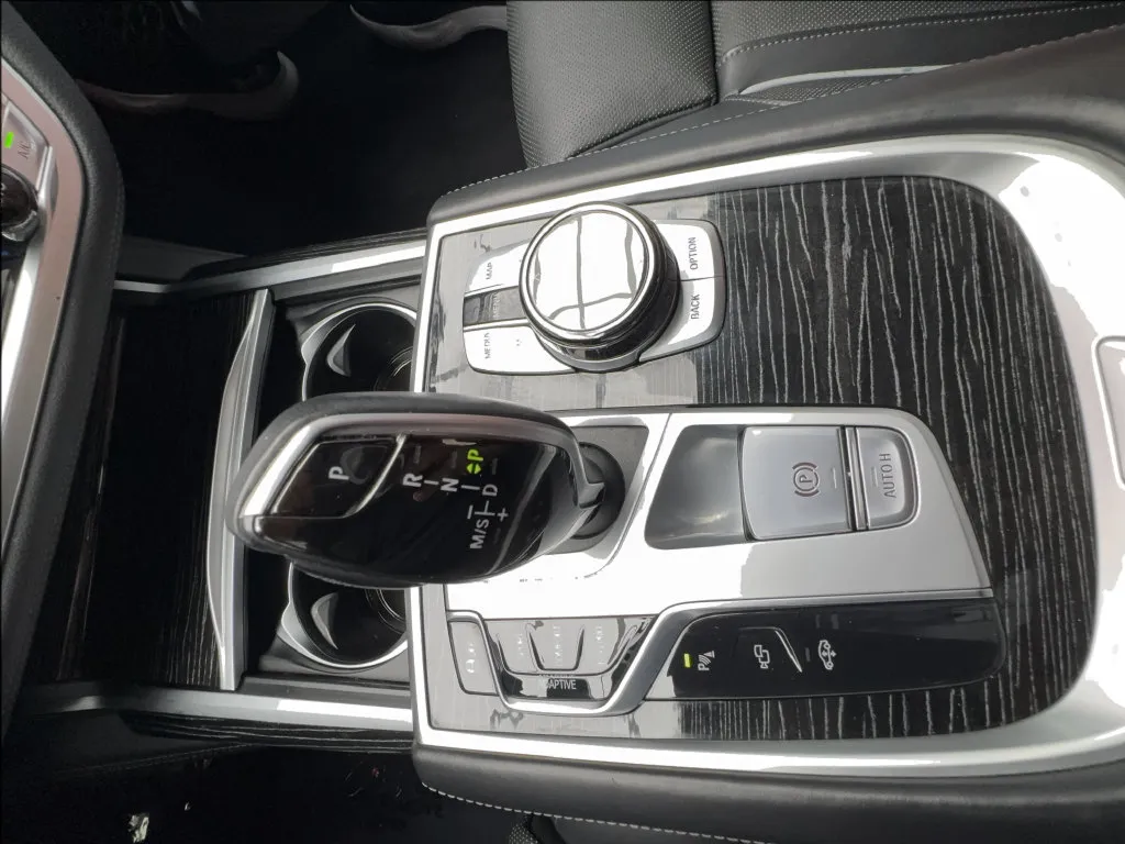 BMW 7 Series photo 49