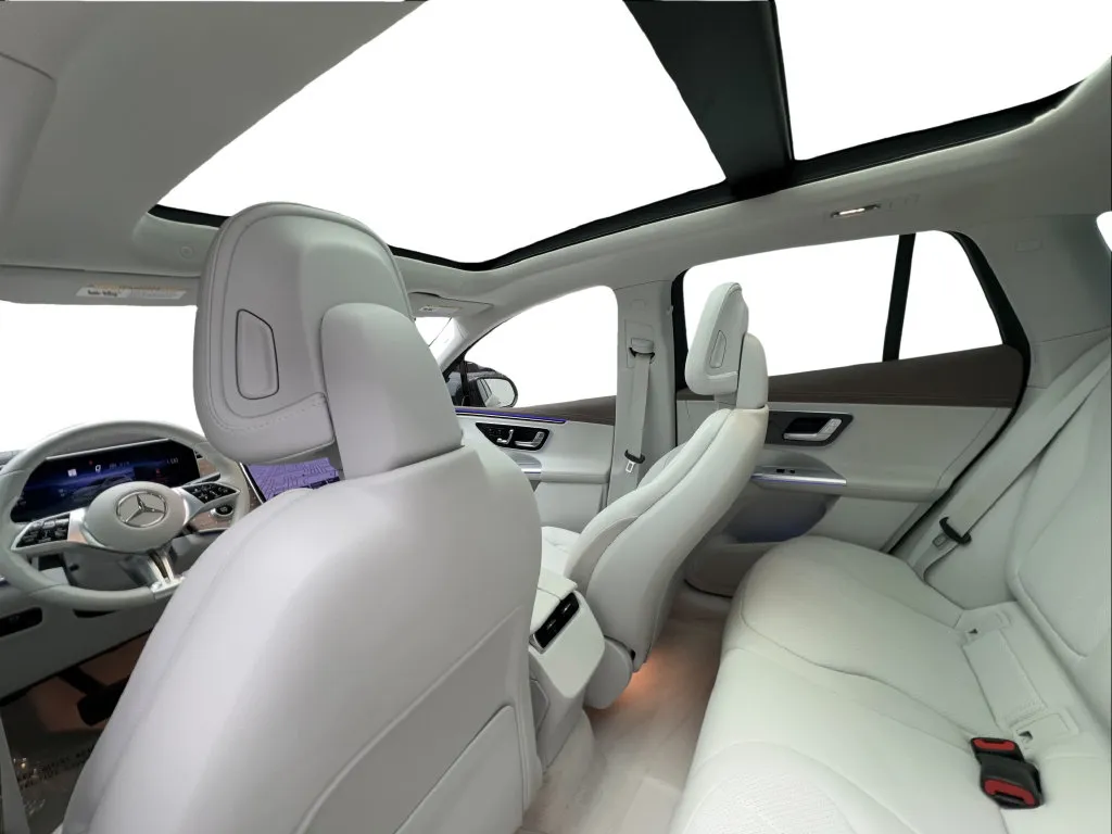 Mercedes-Benz EQE photo 23