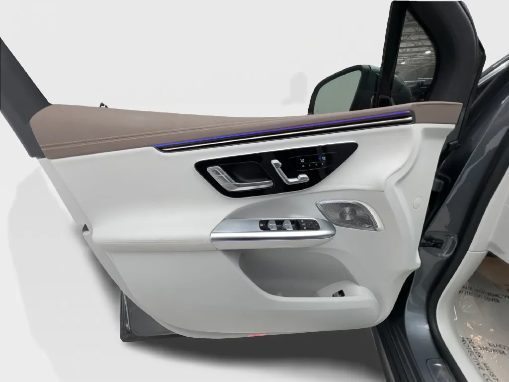 Mercedes-Benz EQE photo 22