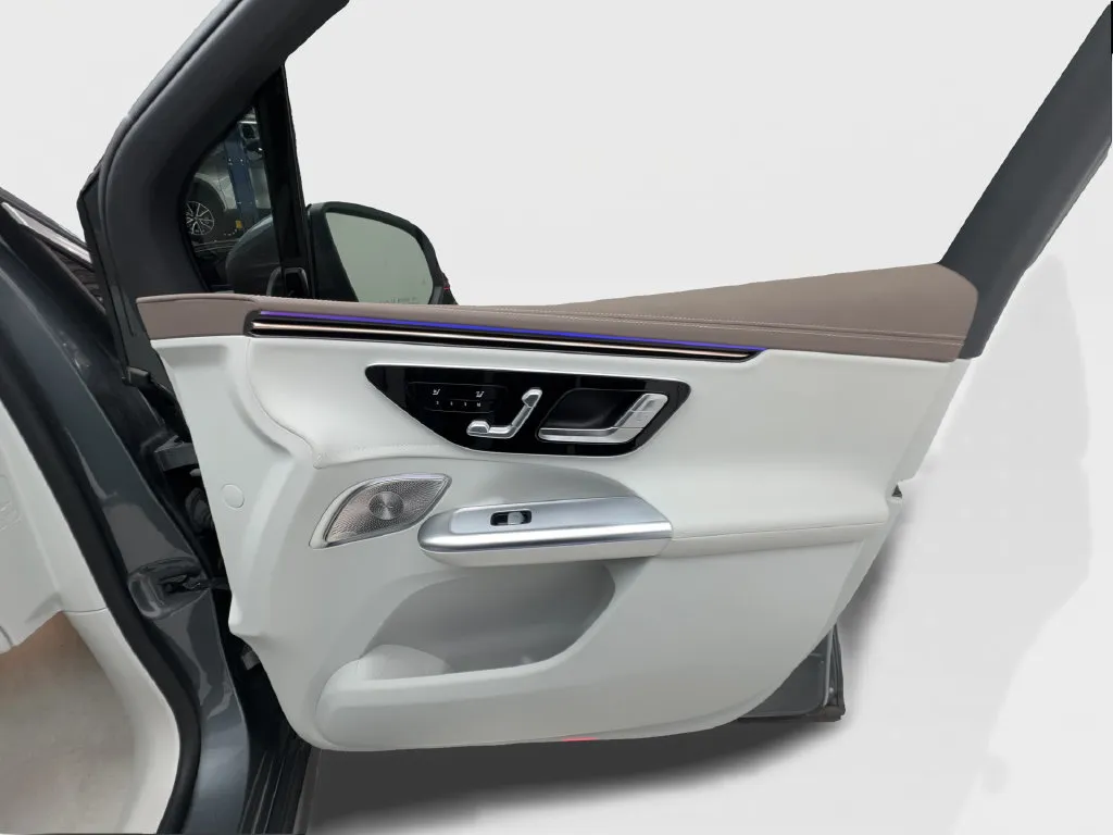 Mercedes-Benz EQE photo 33