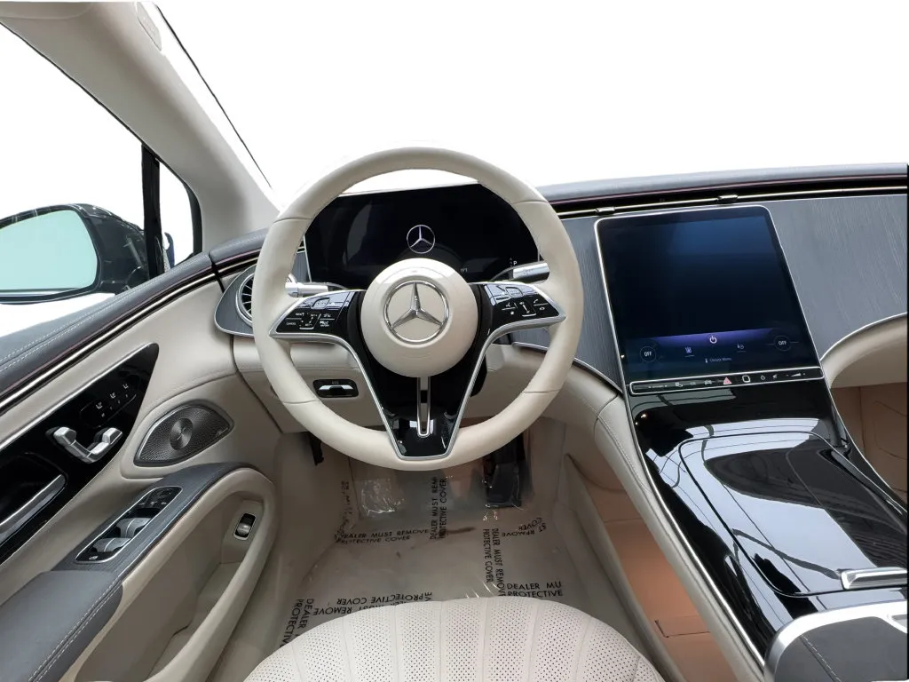 Mercedes-Benz EQS photo 35