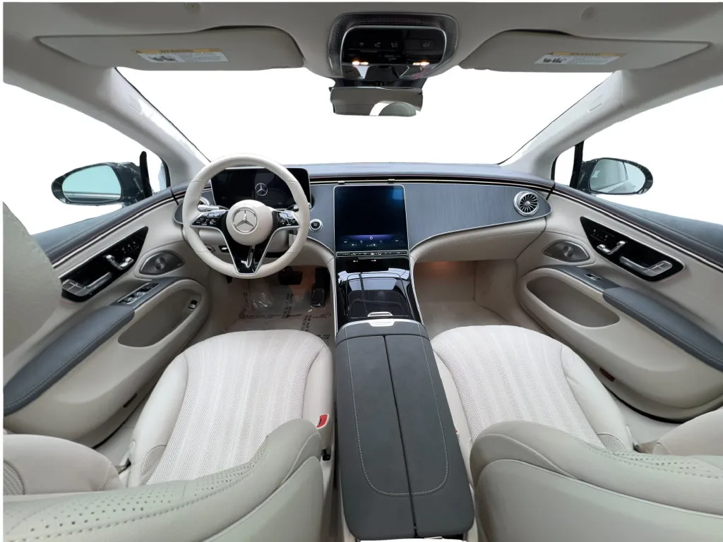 Mercedes-Benz EQS photo 37