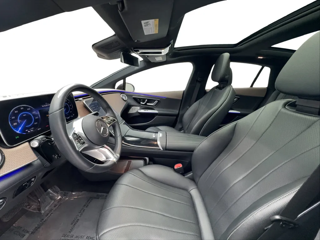 Mercedes-Benz EQE photo 21