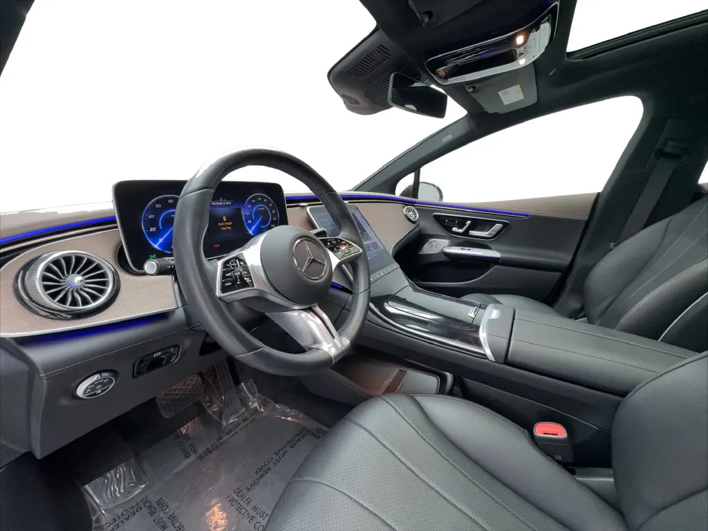 Mercedes-Benz EQE photo 22