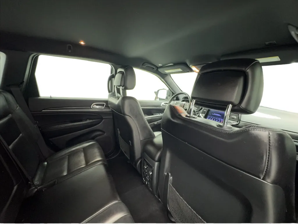 Jeep Grand Cherokee photo 27
