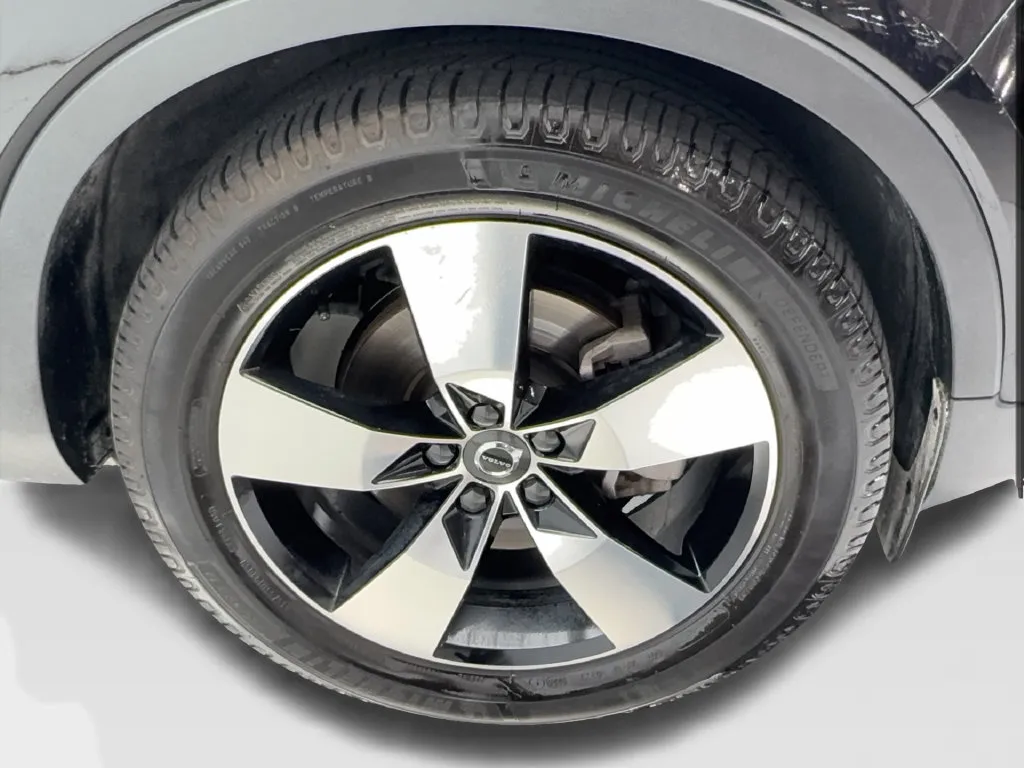 Volvo XC40 photo 15