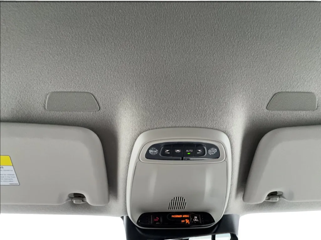 Volvo XC40 photo 49