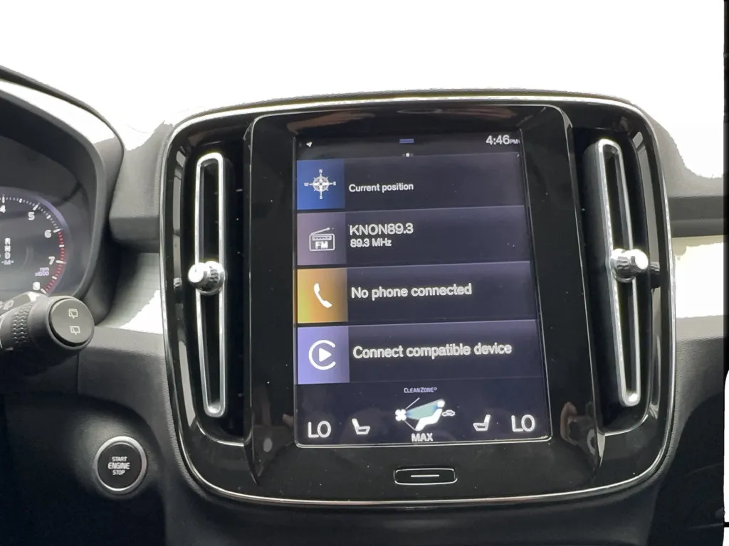 Volvo XC40 photo 51