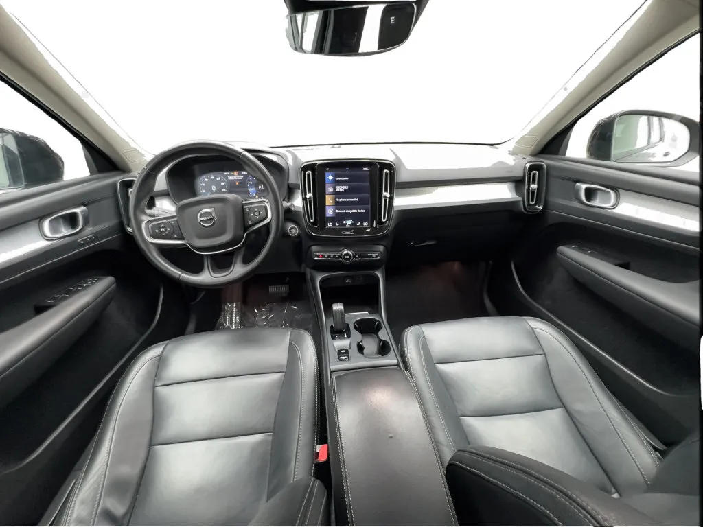Volvo XC40 photo 40