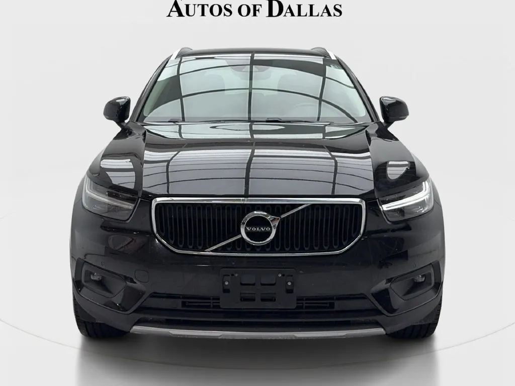 Volvo XC40 photo 4