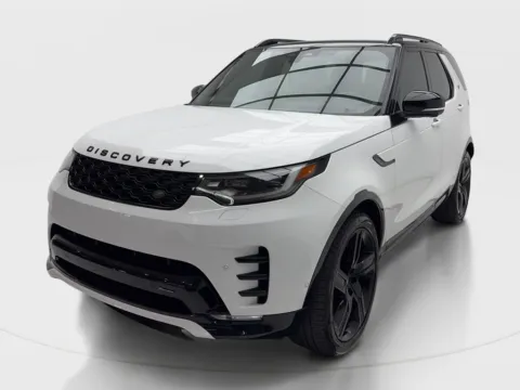 More photos of 2023 Land Rover Discovery S R-Dynamic at Autos of Dallas - Plano, TX
