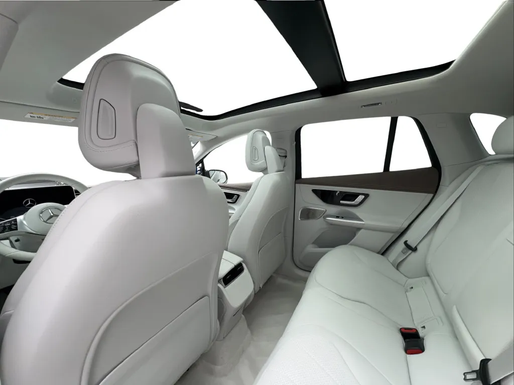 Mercedes-Benz EQE photo 23