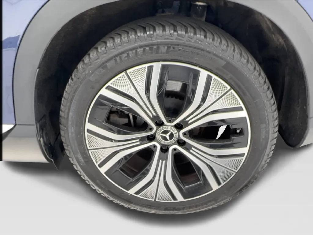 Mercedes-Benz EQE photo 14