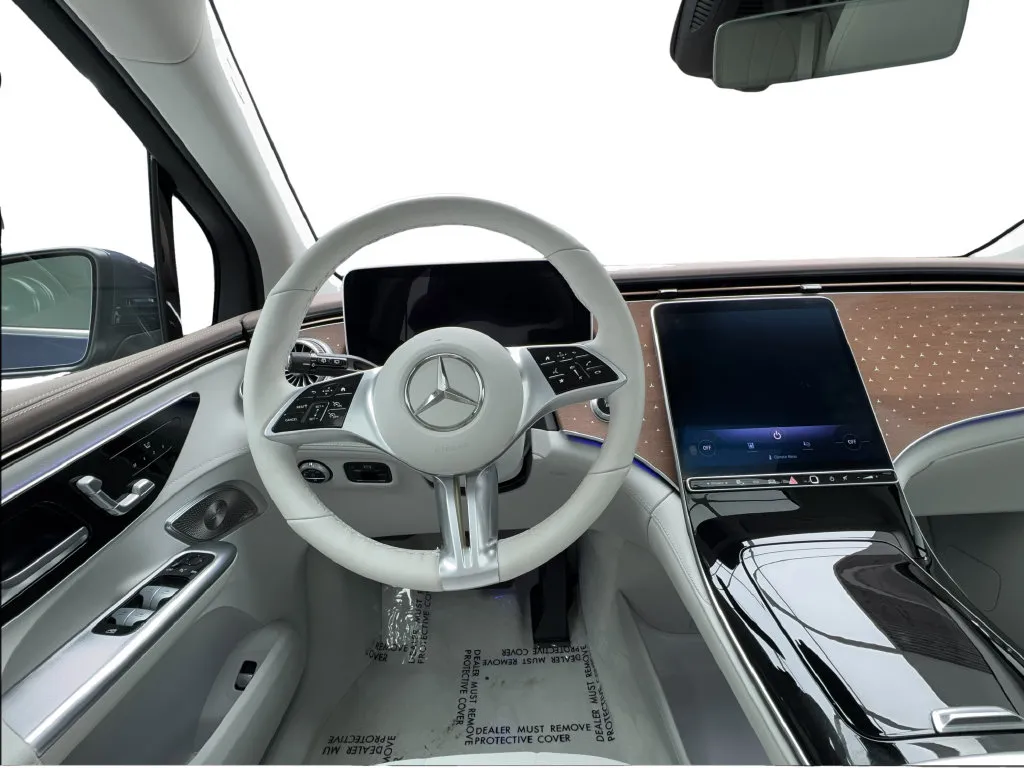 Mercedes-Benz EQE photo 34