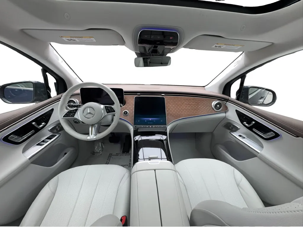 Mercedes-Benz EQE photo 36