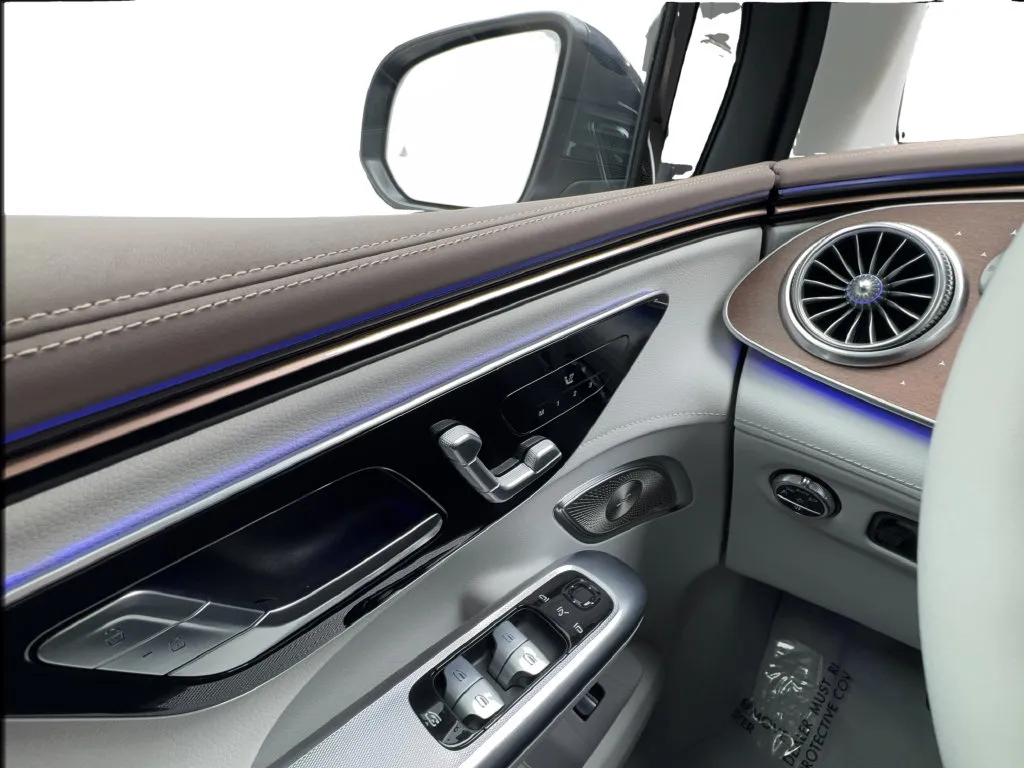 Mercedes-Benz EQE photo 46