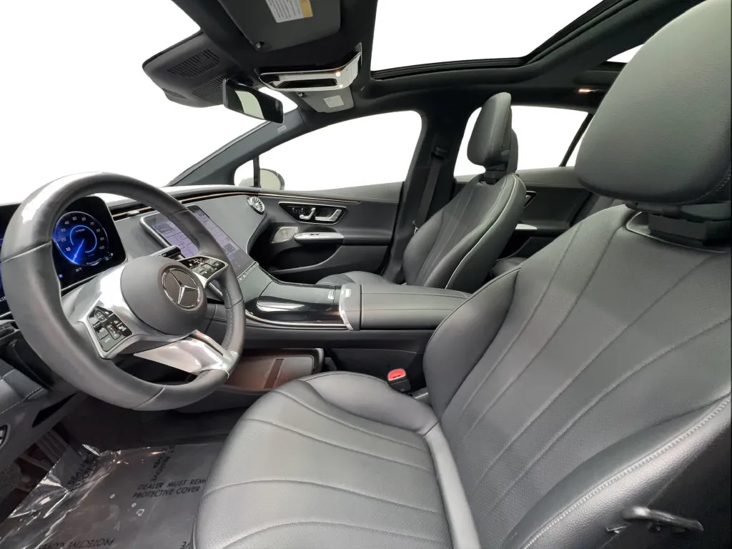 Mercedes-Benz EQE photo 21