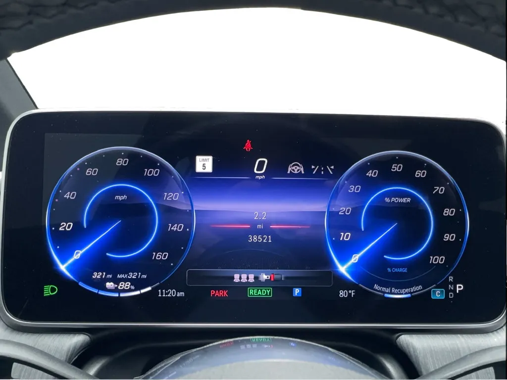 Mercedes-Benz EQE photo 41