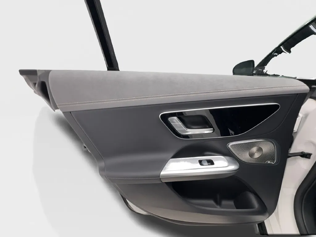 Mercedes-Benz EQE photo 27