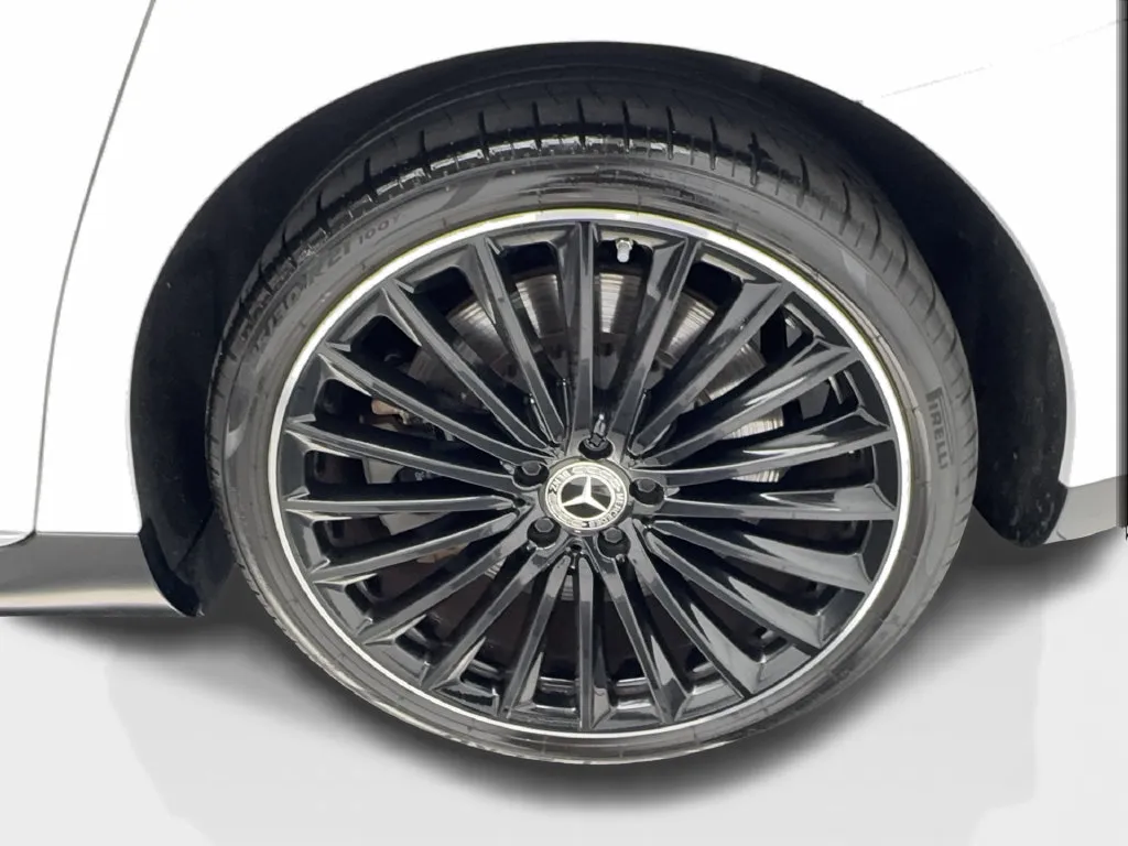 Mercedes-Benz EQE photo 14