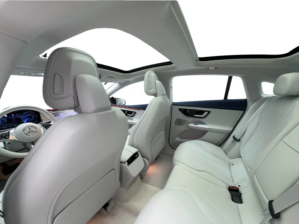 Mercedes-Benz EQE photo 23