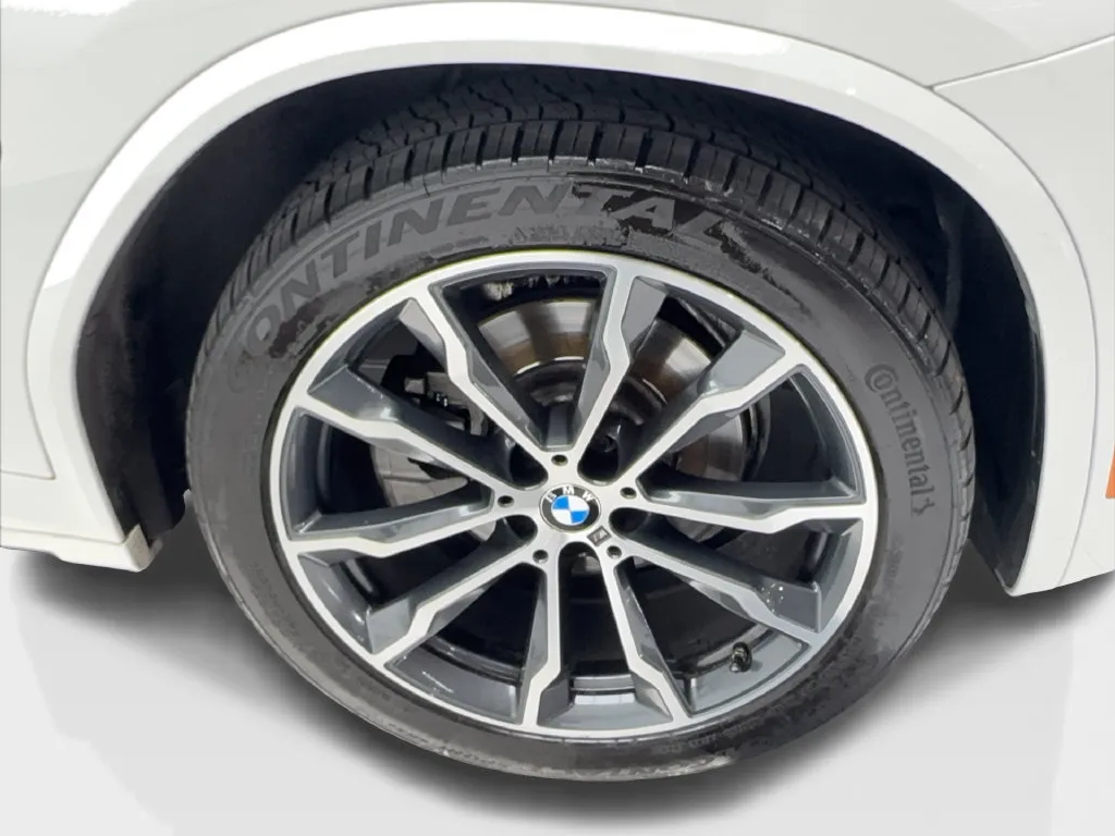 BMW X3 photo 16
