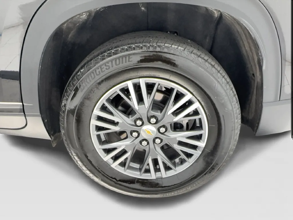 Chevrolet Traverse photo 12